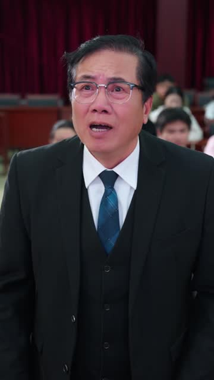 被顶替后，乡村学霸她又争又抢（37集）在哪个平台看