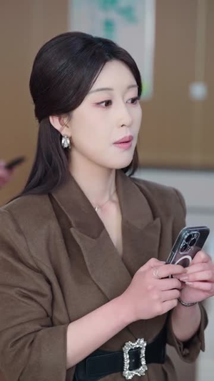 退退退这个保镖不对劲（67集）每日分享短剧