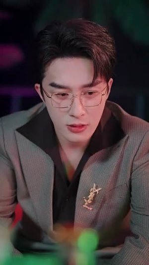 荆棘玫瑰，以身入局（70集）观看软件