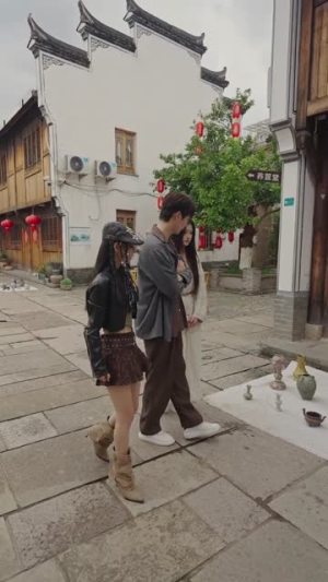 神级鉴宝，老婆带我登顶峰路（80集）精彩短剧随心推
