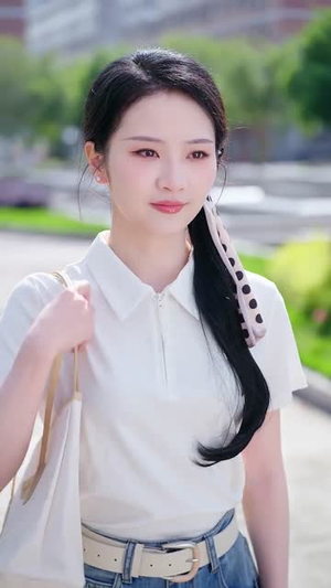 苏小姐，你的马甲太多了（75集）亿万短剧抢先看