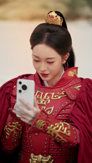 我家大鼎通古今,娇养了整个女儿国(86集) 我家大鼎通古今,娇养了整个女儿国(86集)爆款短剧推荐